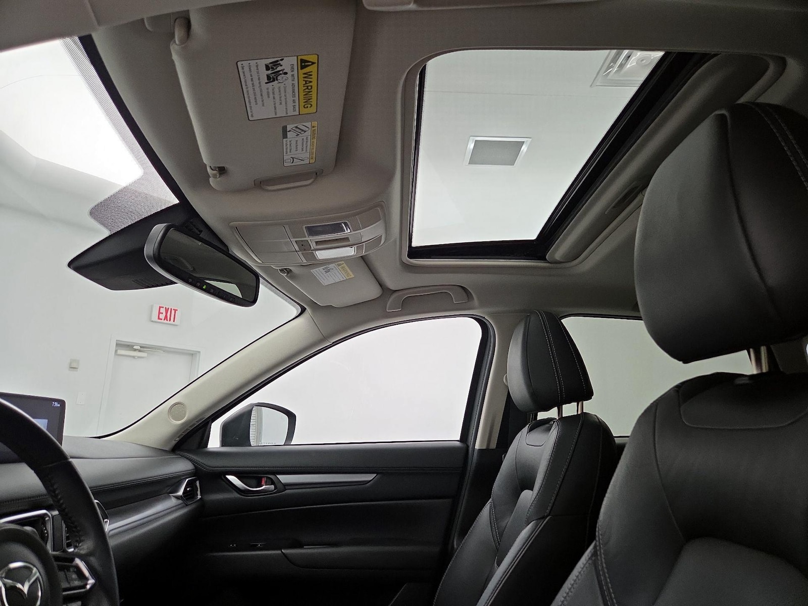 Sunroof(s) & Overhead Airbags