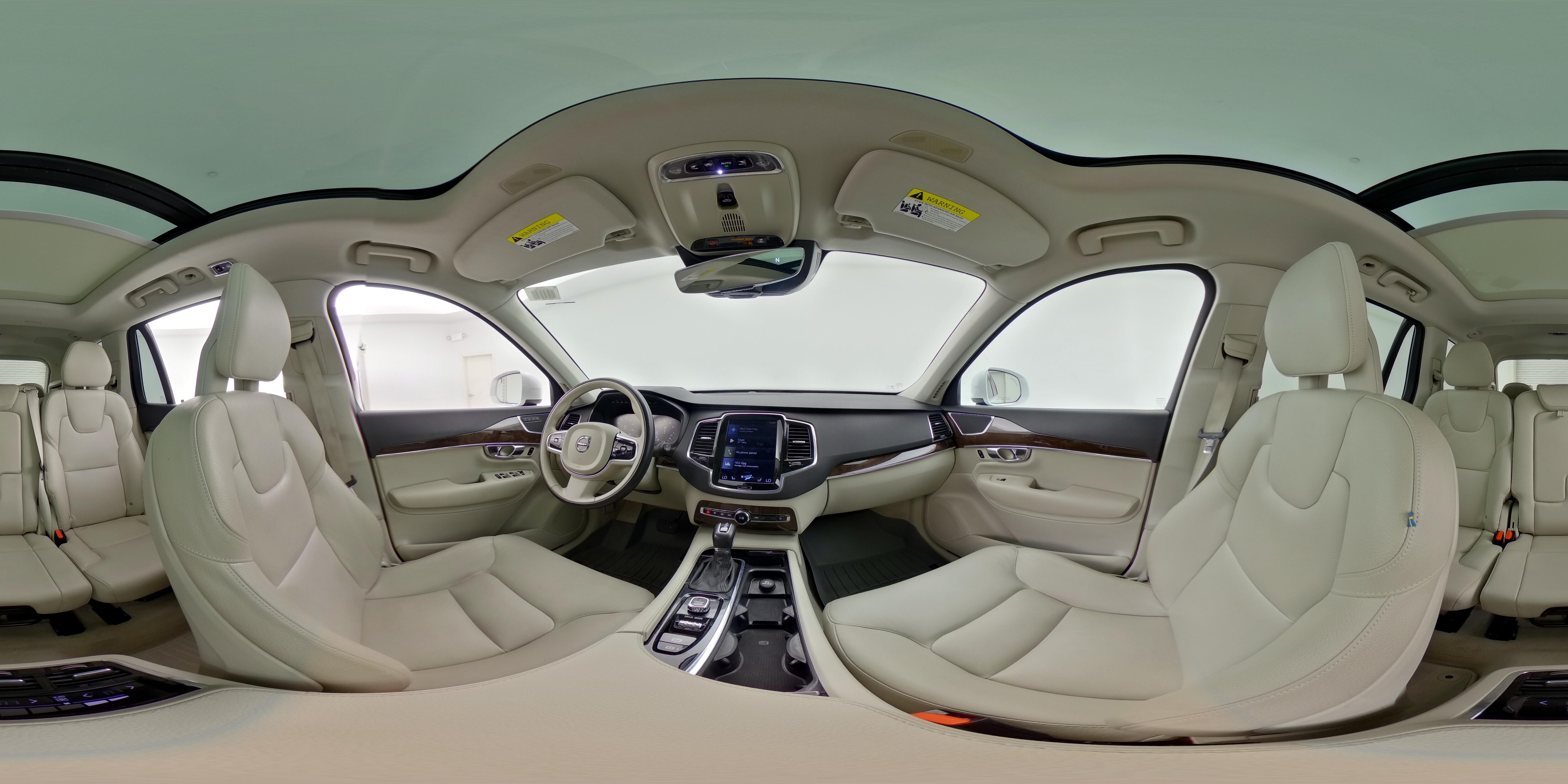 2016 Volvo XC90 Momentum - Photo 28