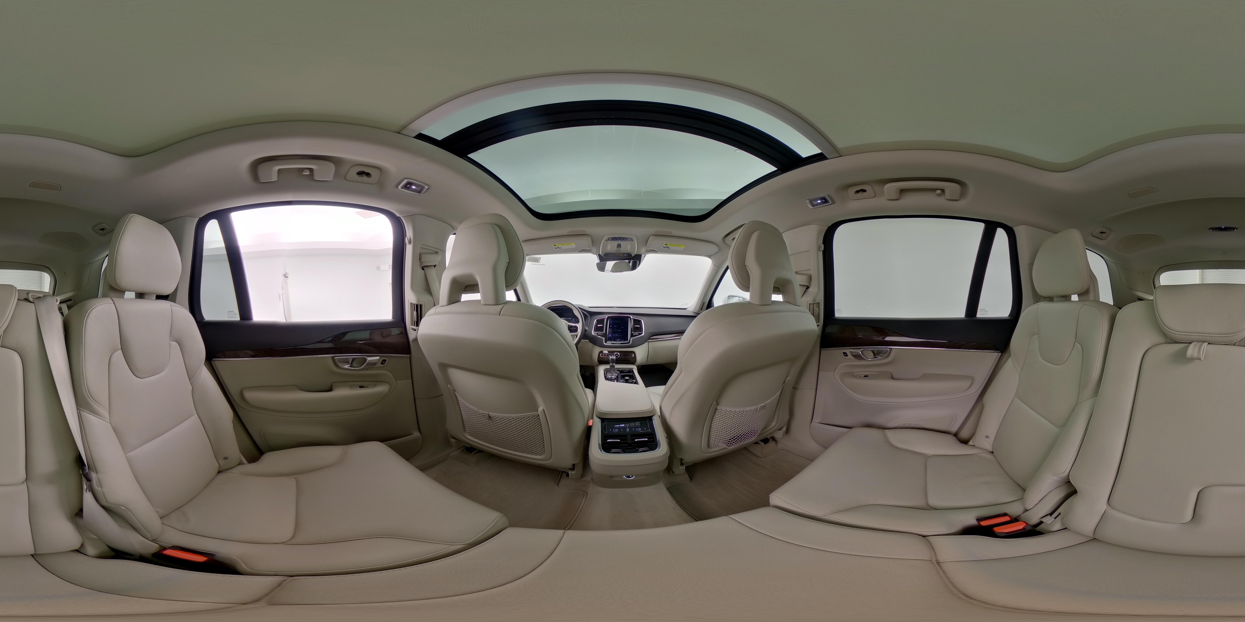 2016 Volvo XC90 Momentum - Photo 29