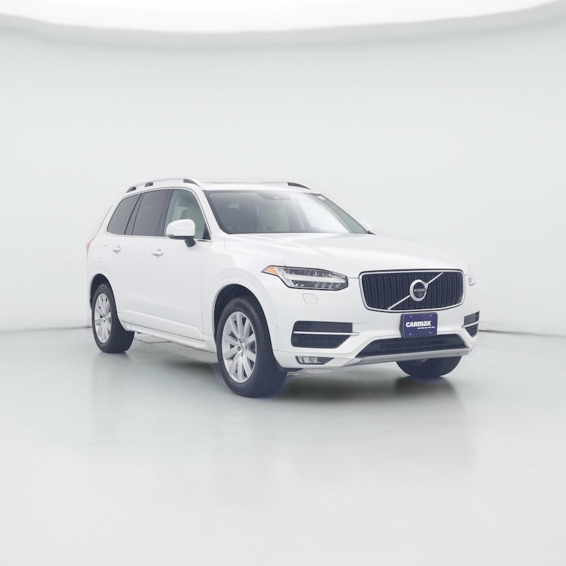 2016 Volvo XC90 T6 Momentum