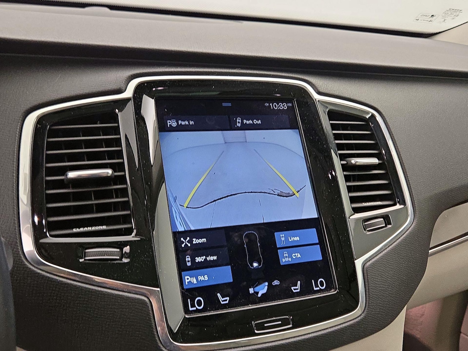 2016 Volvo XC90 Momentum - Photo 16