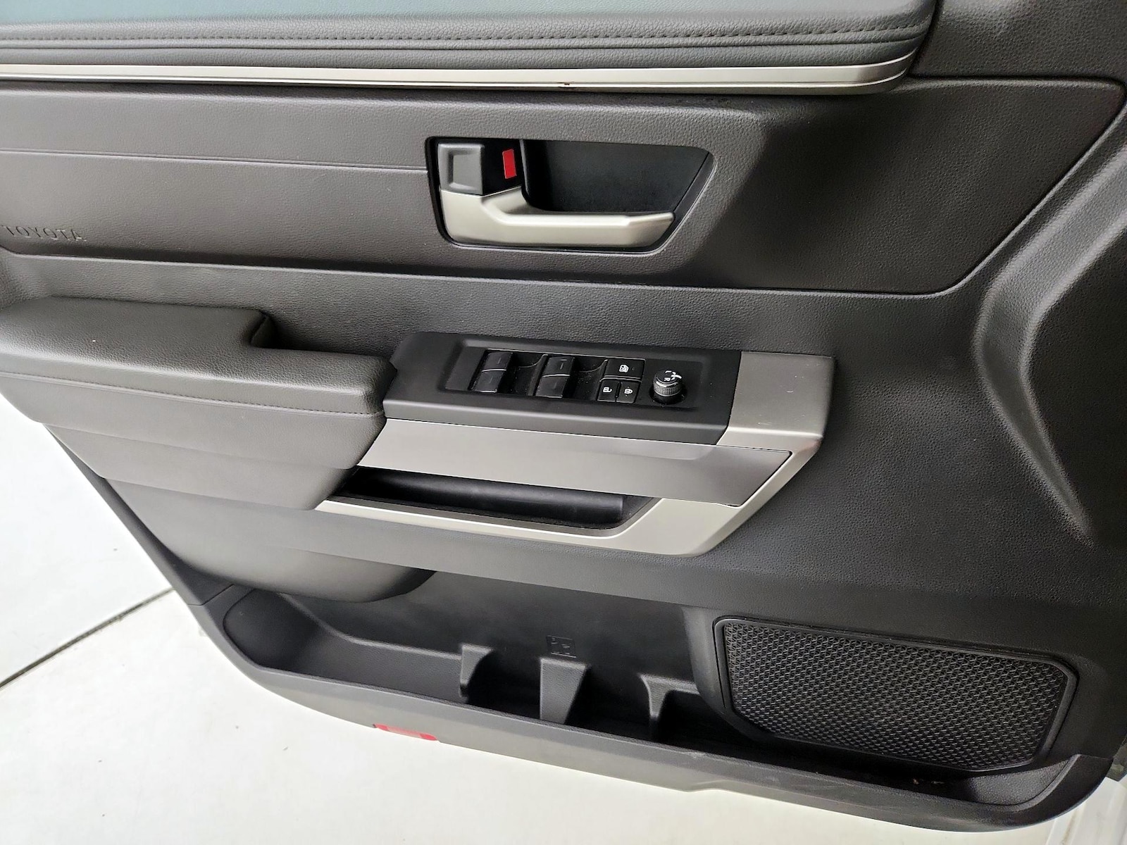 2023 Toyota Tundra SR5 - Photo 13