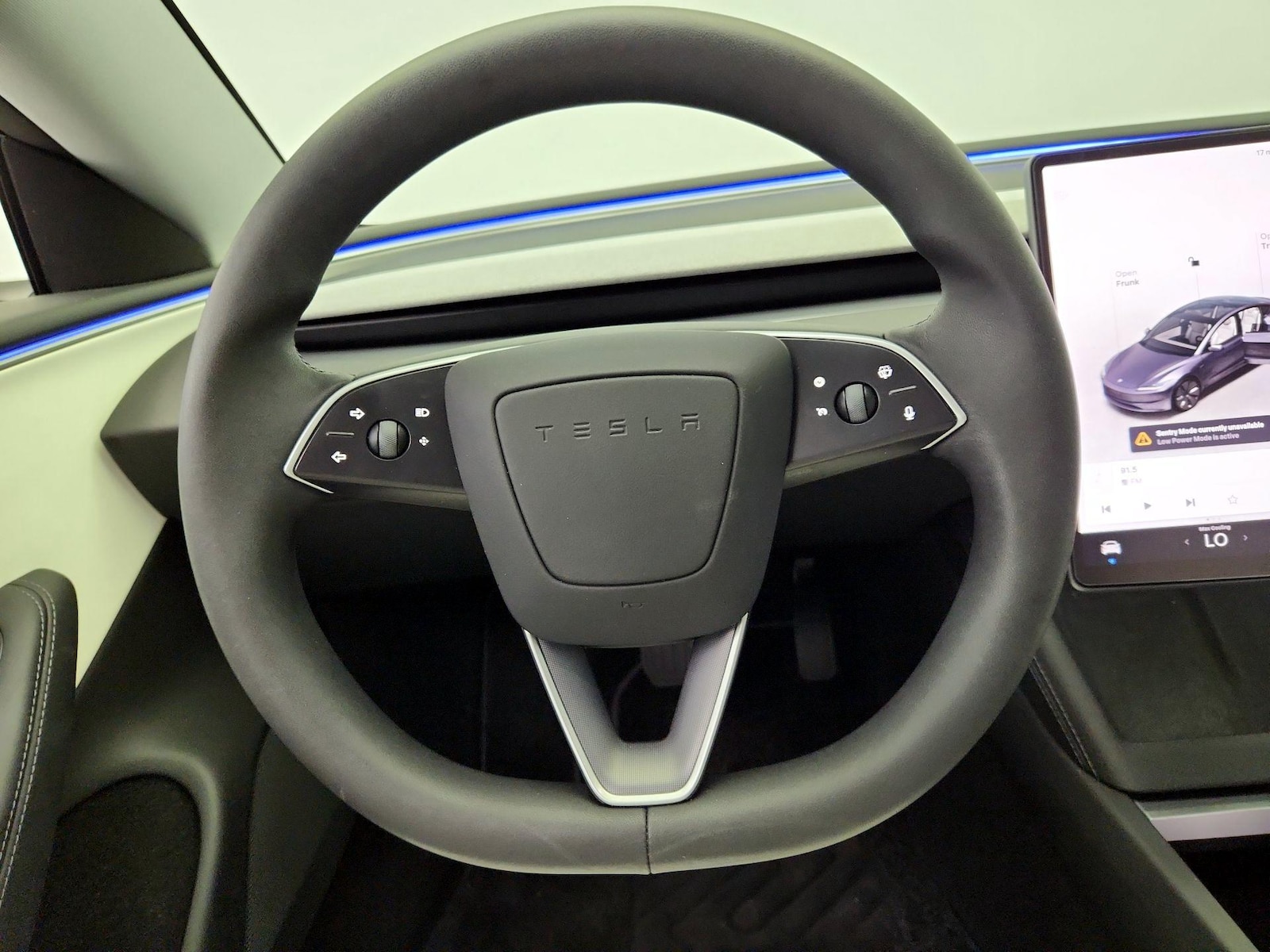 2025 Tesla Model 3 Long Range - Photo 11