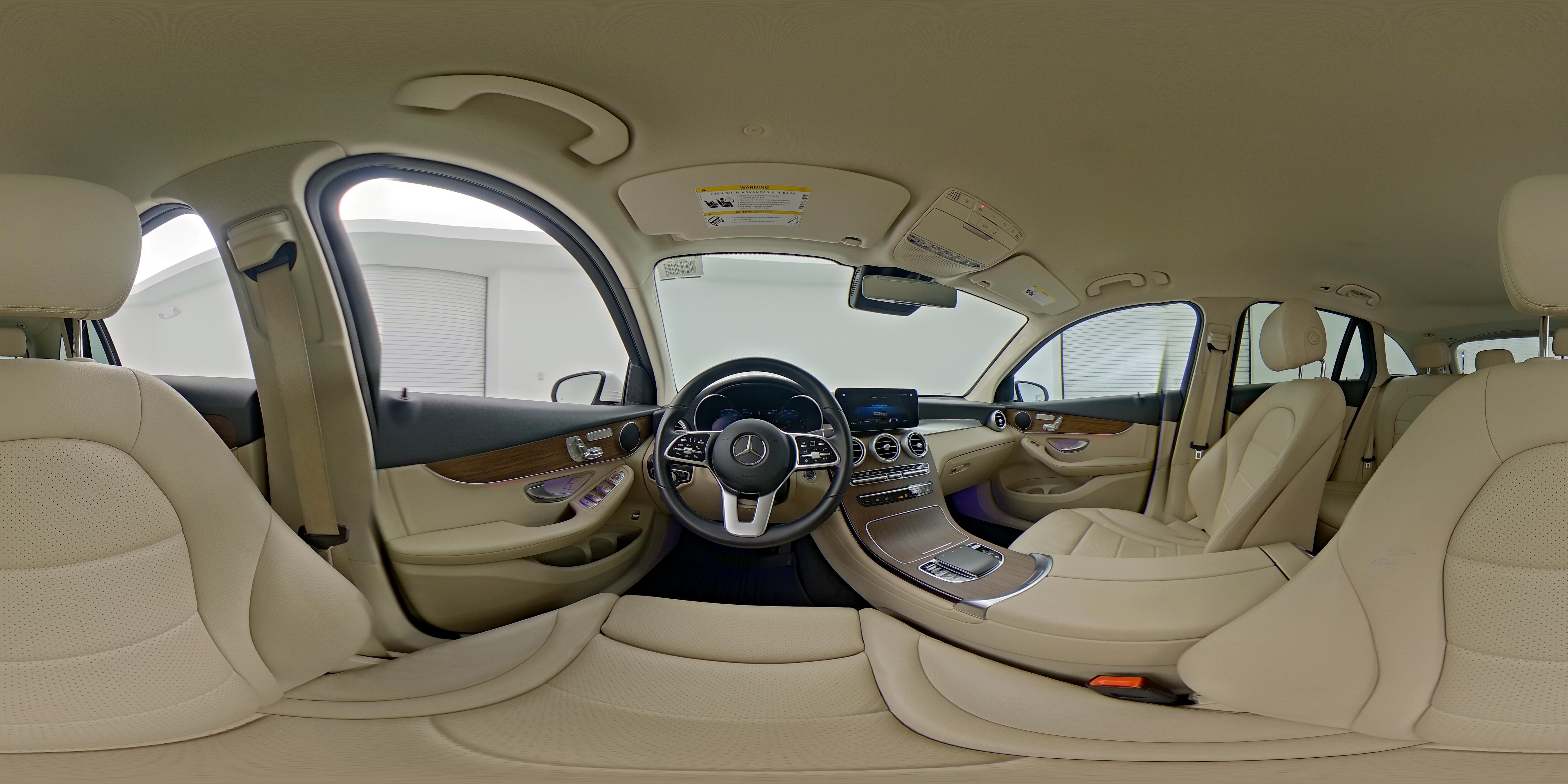 2022 Mercedes-Benz GLC GLC300 - Photo 26