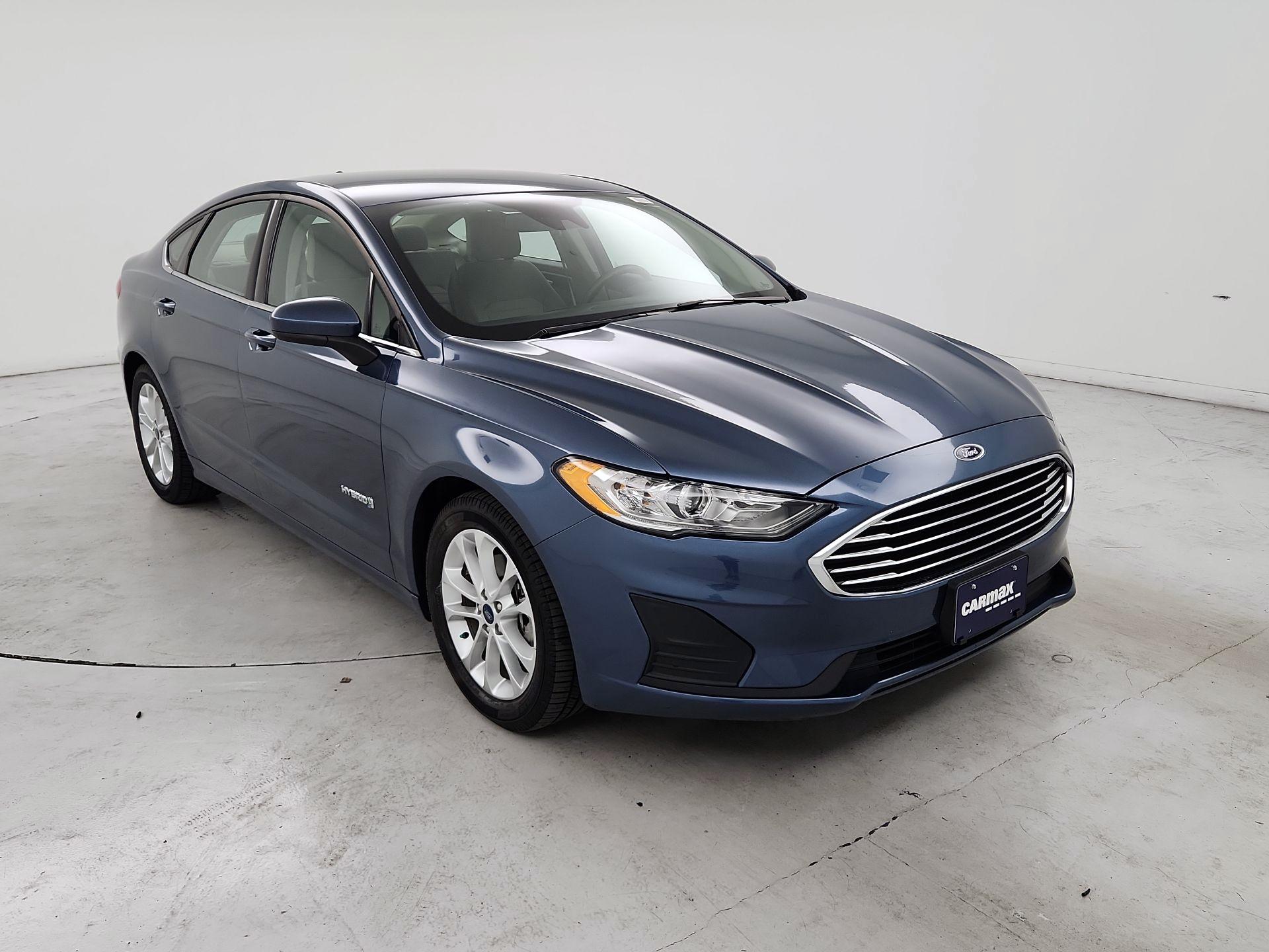 2019 Ford Fusion Hybrid SE