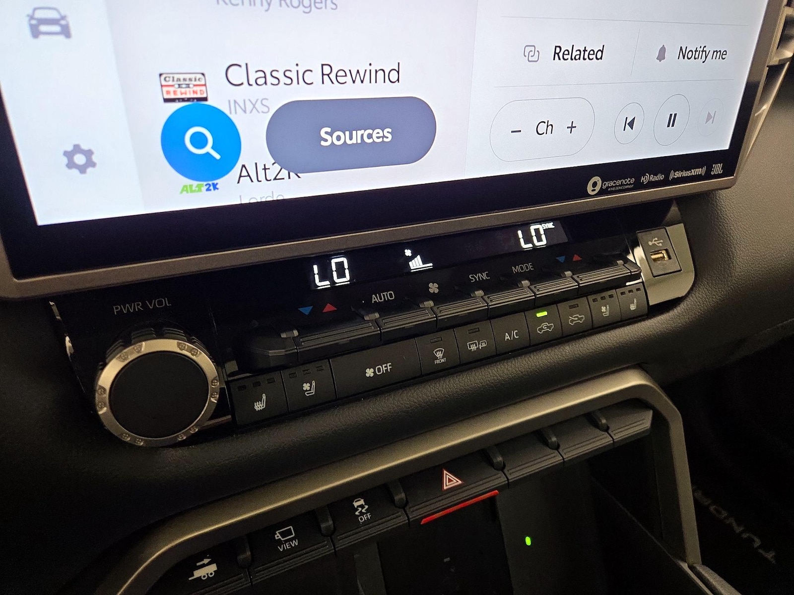 2023 Toyota Tundra Limited - Photo 17