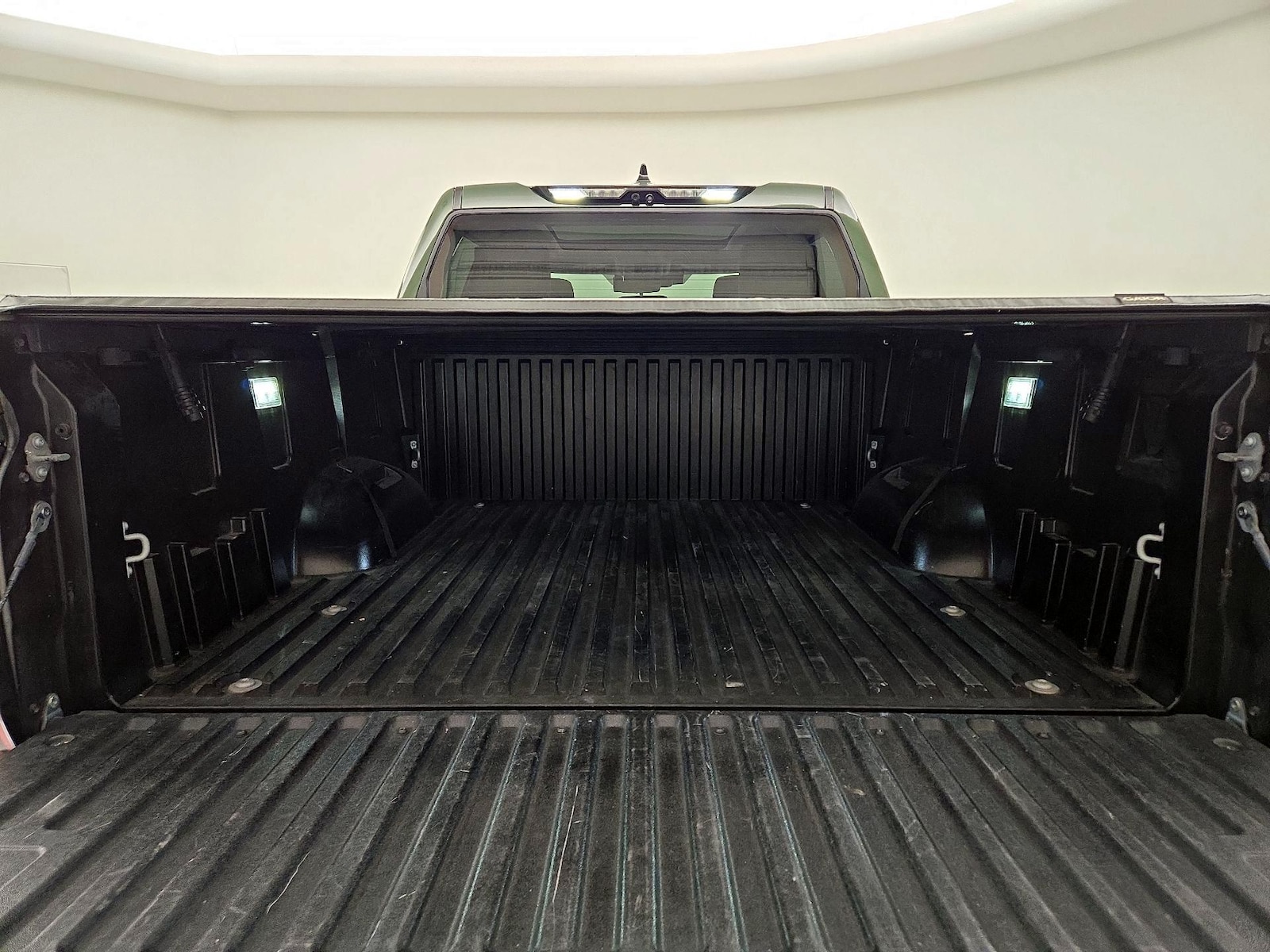 2023 Toyota Tundra Limited - Photo 22