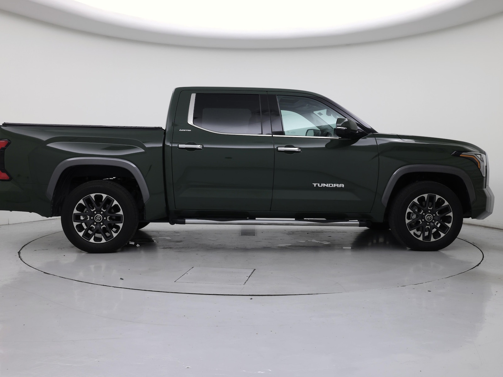 2023 Toyota Tundra Limited - Photo 8