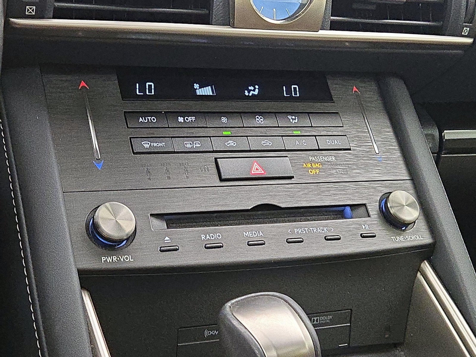 2019 Lexus IS 300 - Photo 18