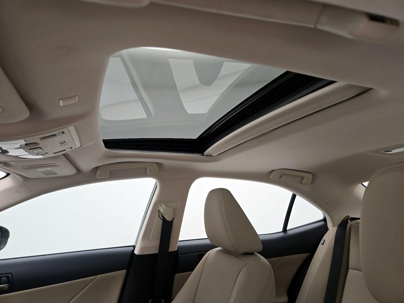 2019 Lexus IS 300 - Photo 21