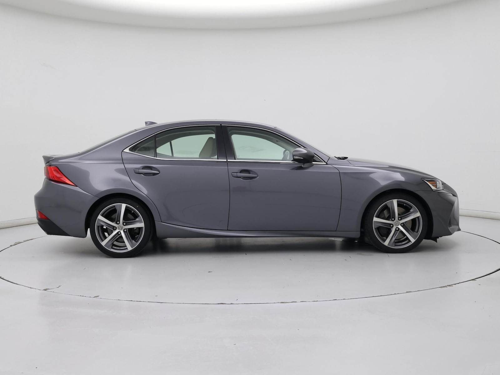 2019 Lexus IS 300 - Photo 8