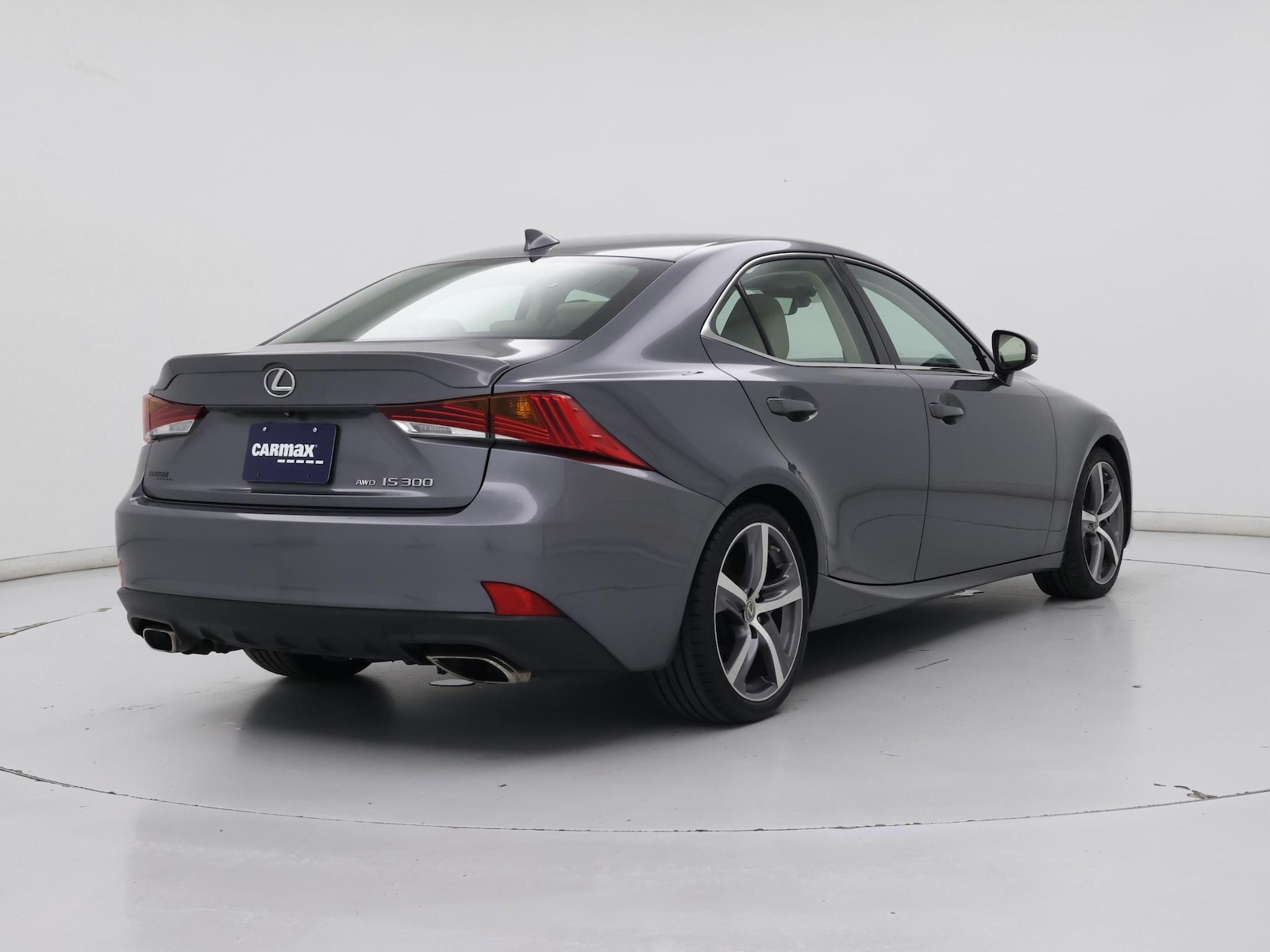 2019 Lexus IS 300 - Photo 9