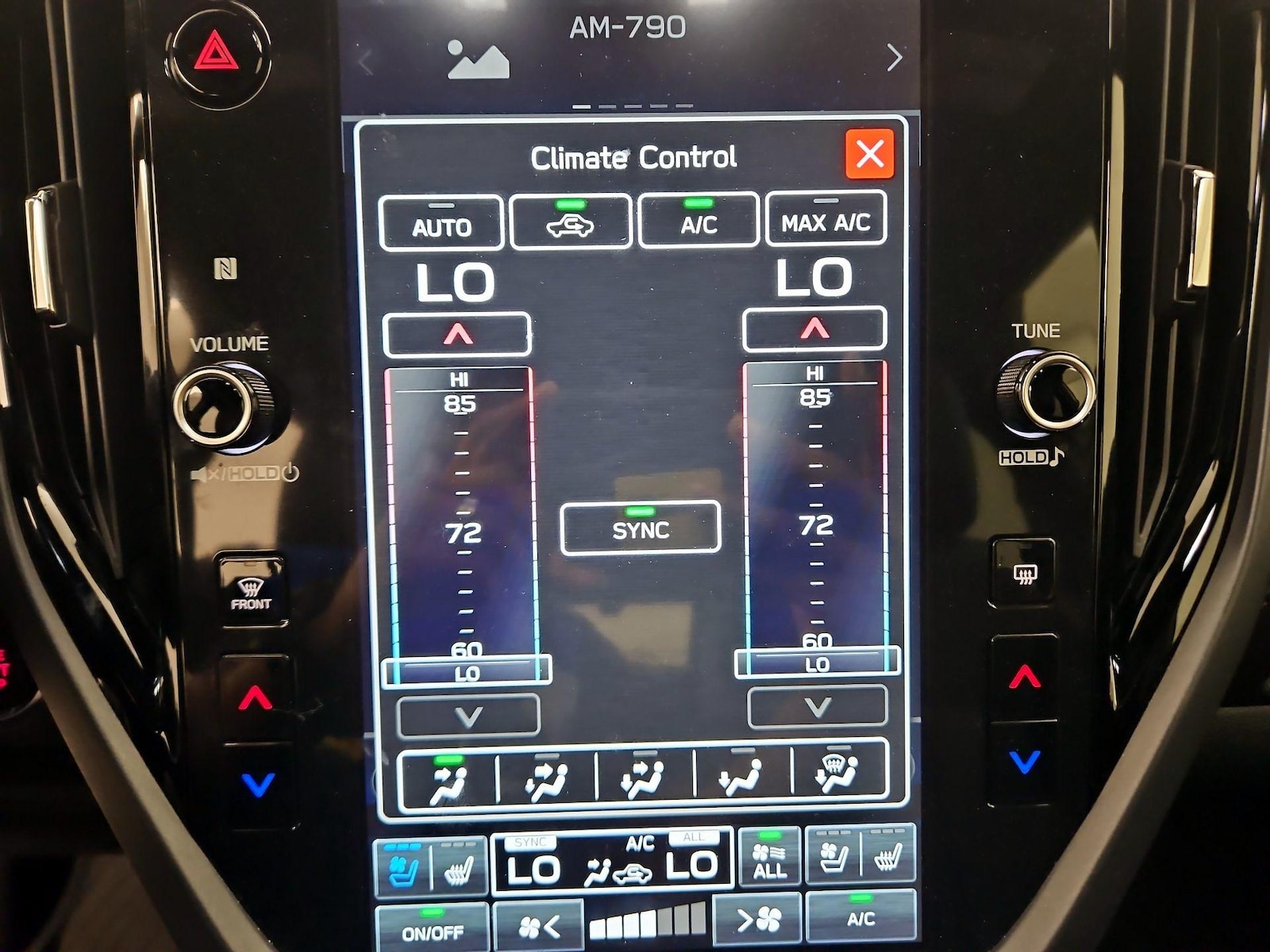 2025 Subaru Forester Touring - Photo 18