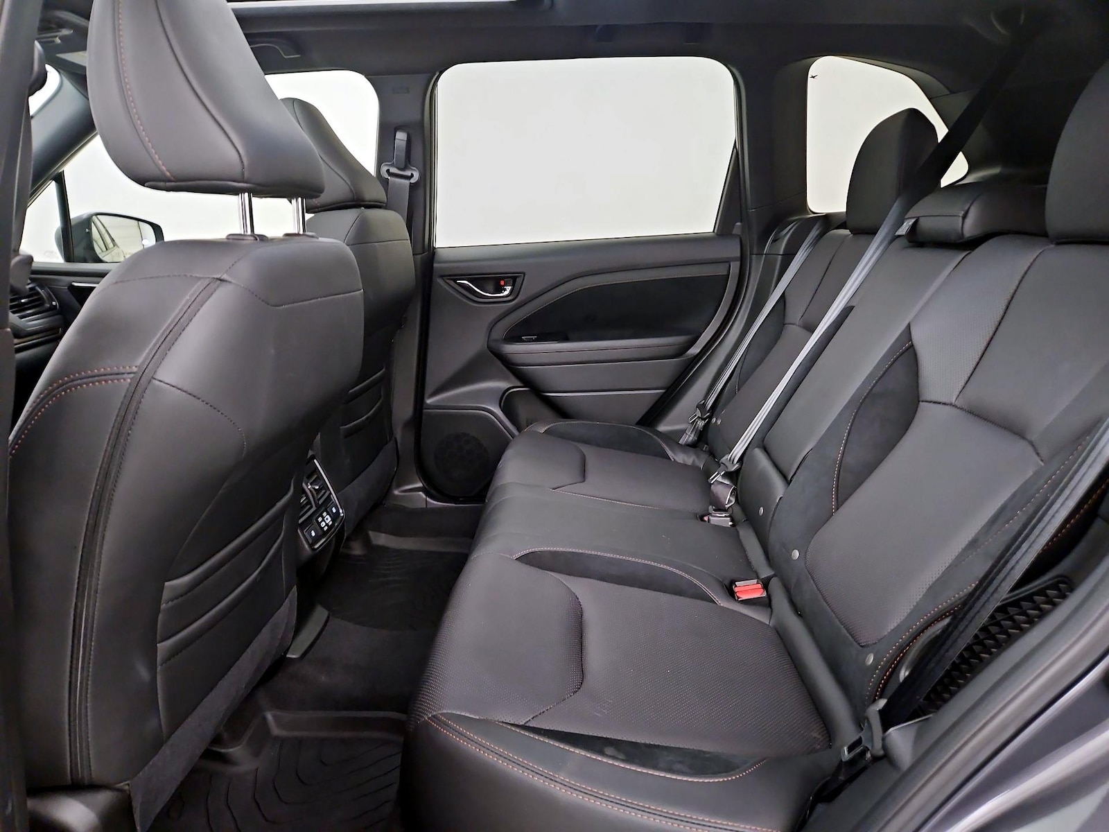 2025 Subaru Forester Touring - Photo 22