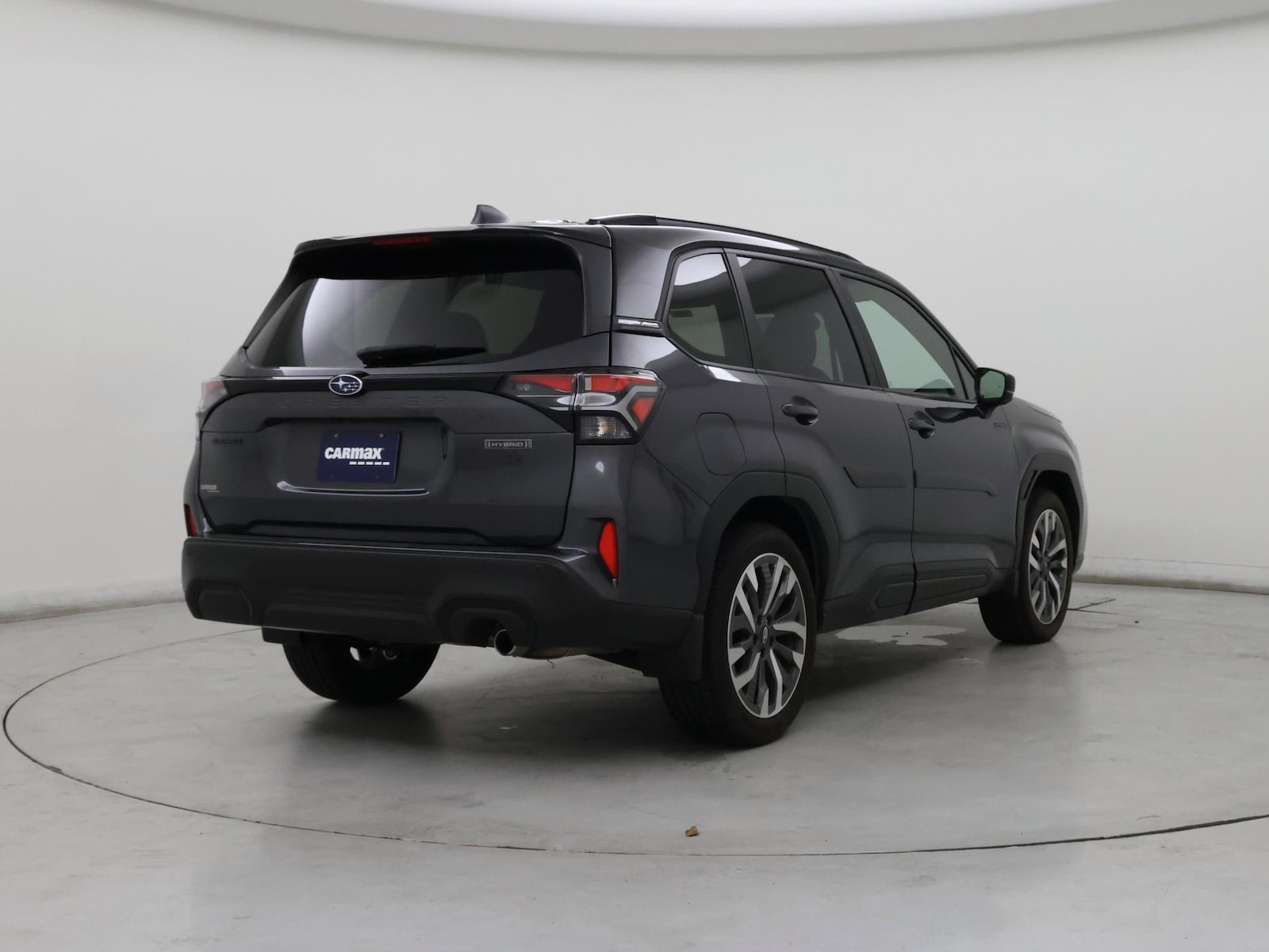 2025 Subaru Forester Touring - Photo 9