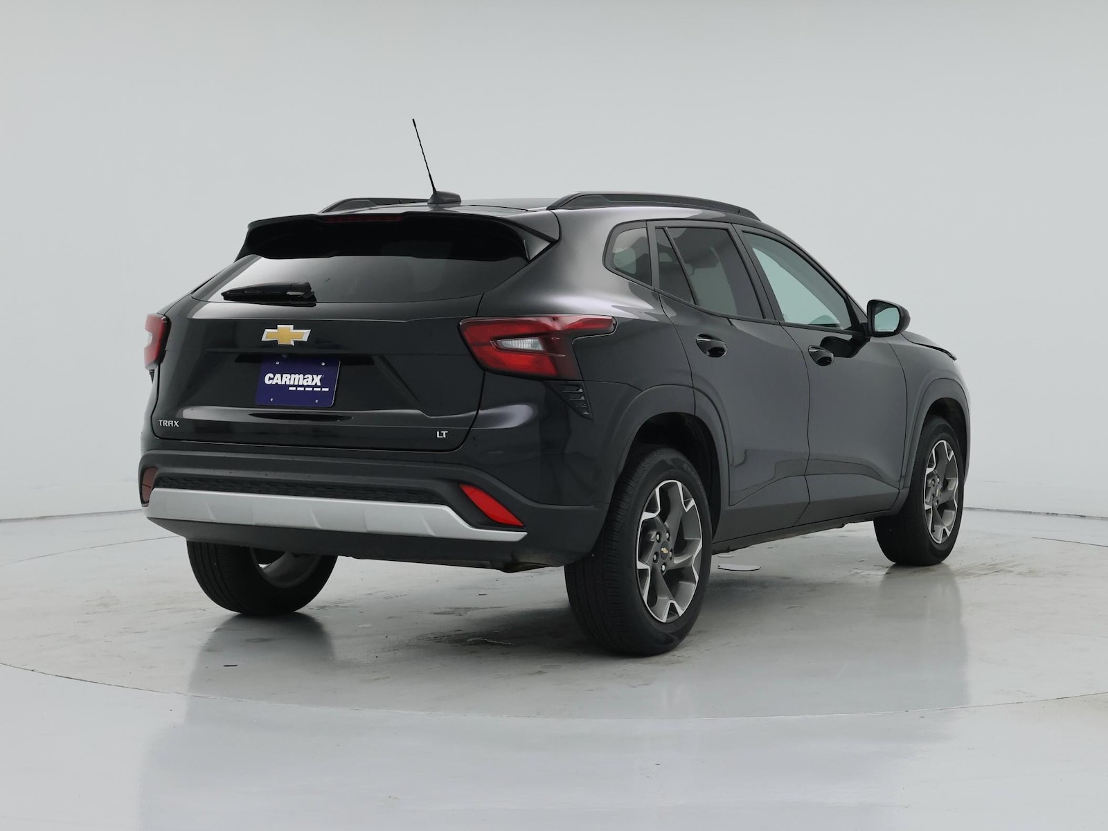 2025 Chevrolet Trax LT - Photo 9