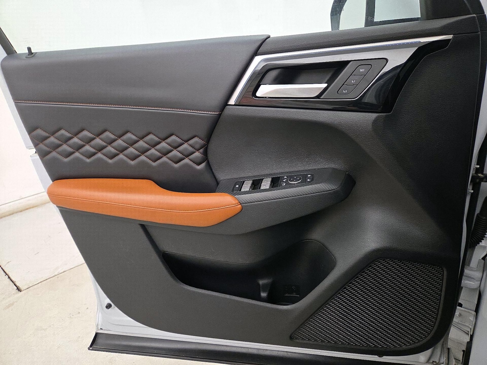 2023 Mitsubishi Outlander SEL - Photo 13
