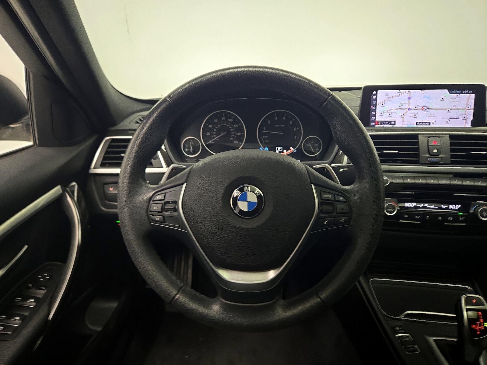 2018 BMW 3 Series 330i - Photo 11