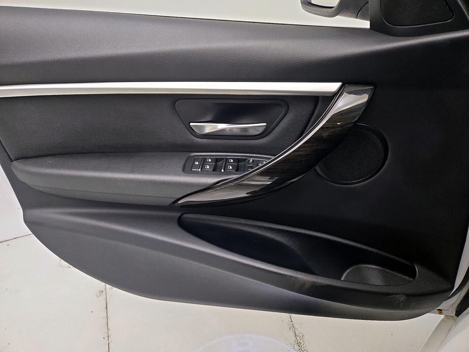 2018 BMW 3 Series 330i - Photo 13