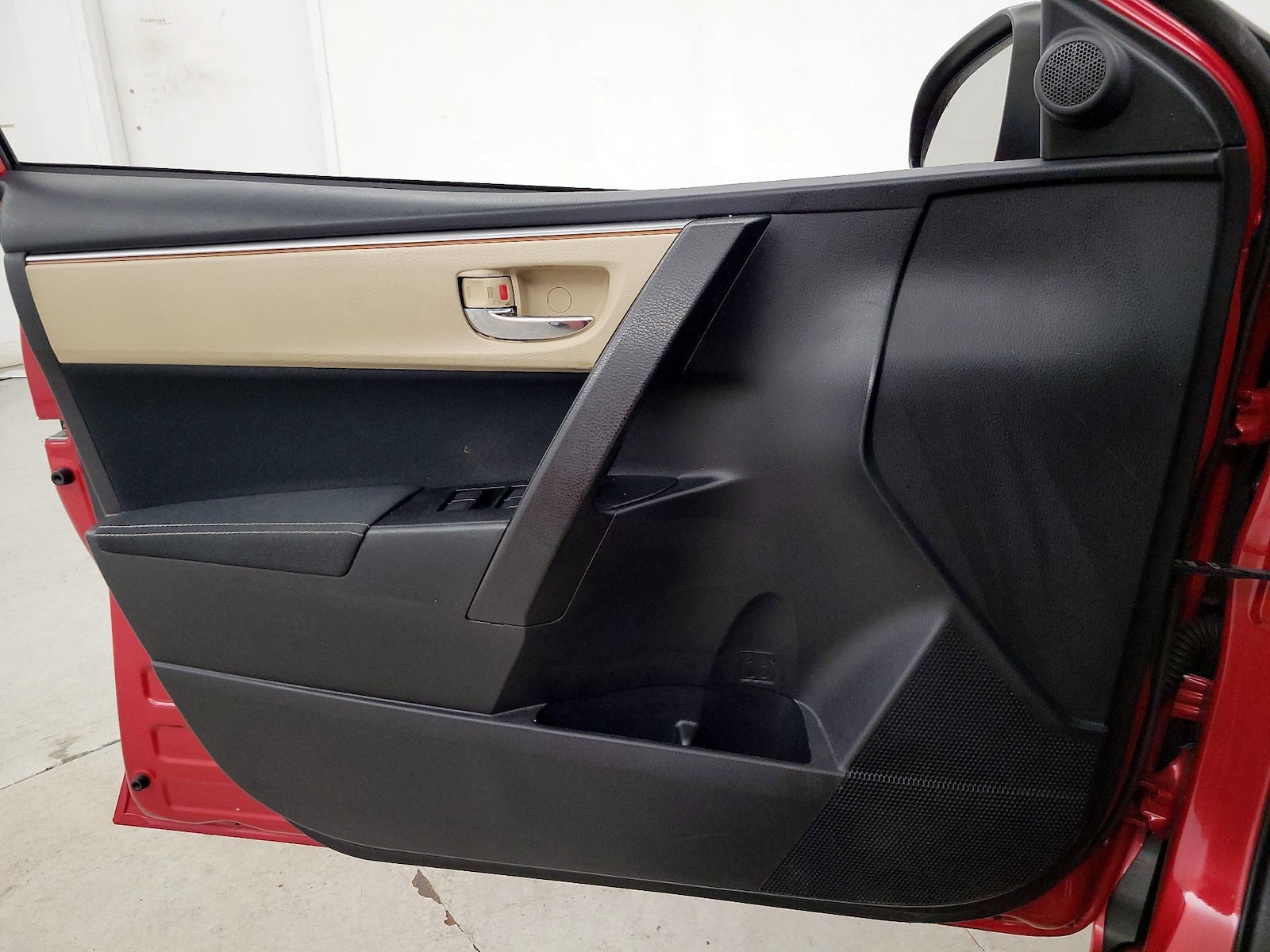 2014 Toyota Corolla LE - Photo 13