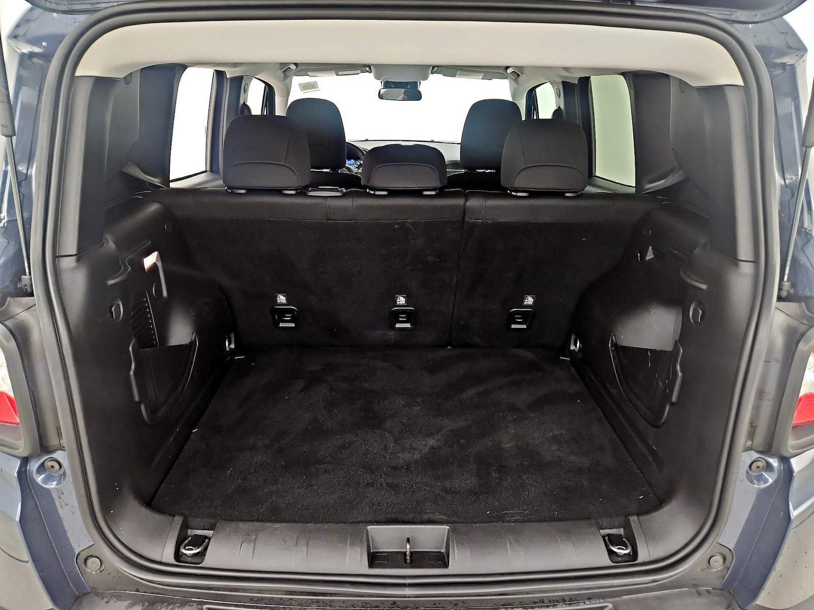 2021 Jeep Renegade Latitude - Photo 22