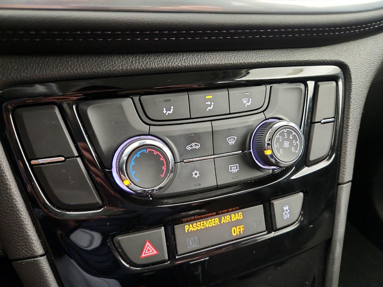 2018 Buick Encore Preferred - Photo 17