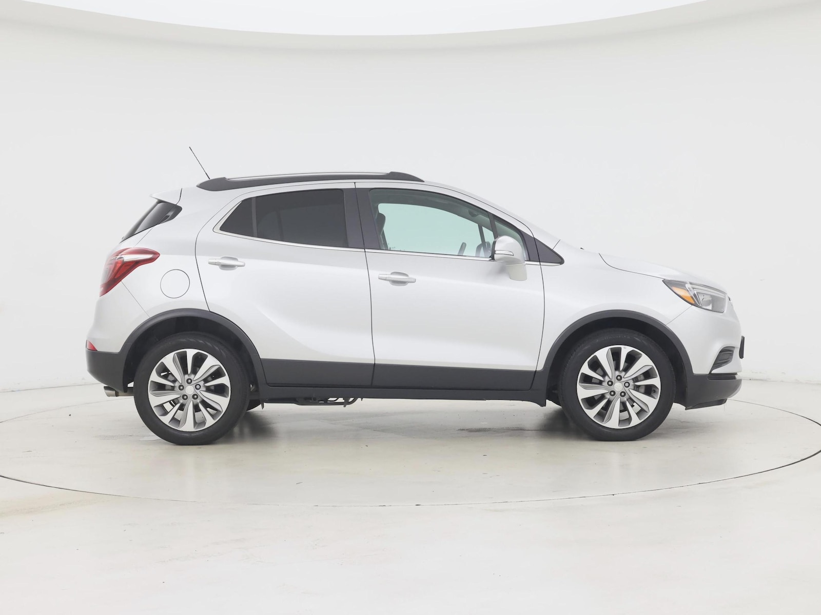 2018 Buick Encore Preferred - Photo 8