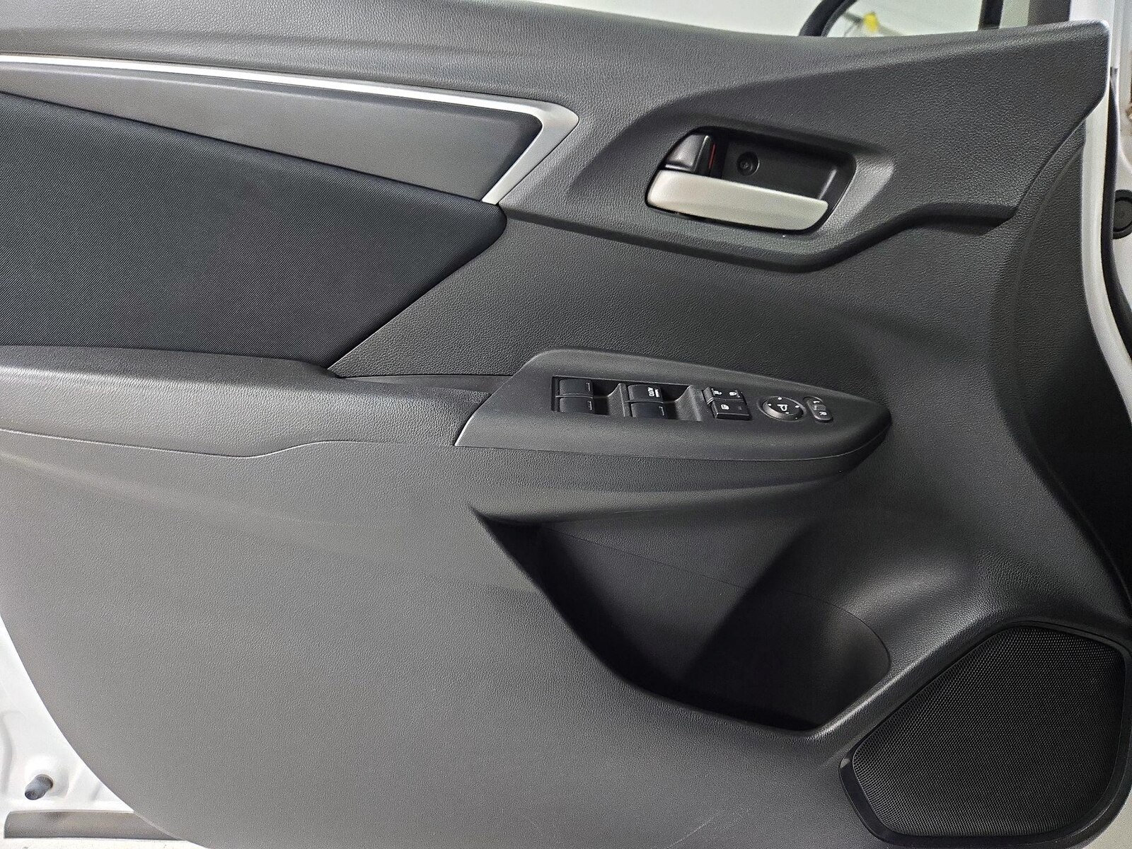 2016 Honda Fit LX - Photo 13