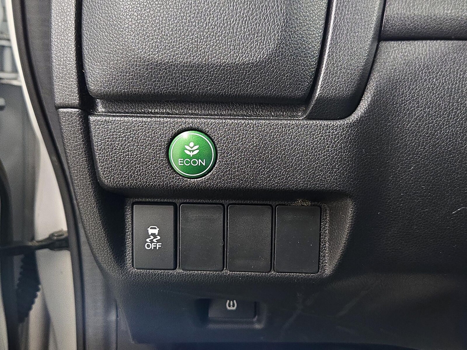 2016 Honda Fit LX - Photo 14