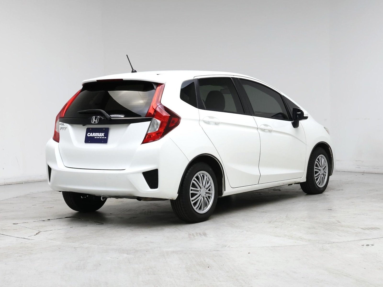 2016 Honda Fit LX - Photo 9
