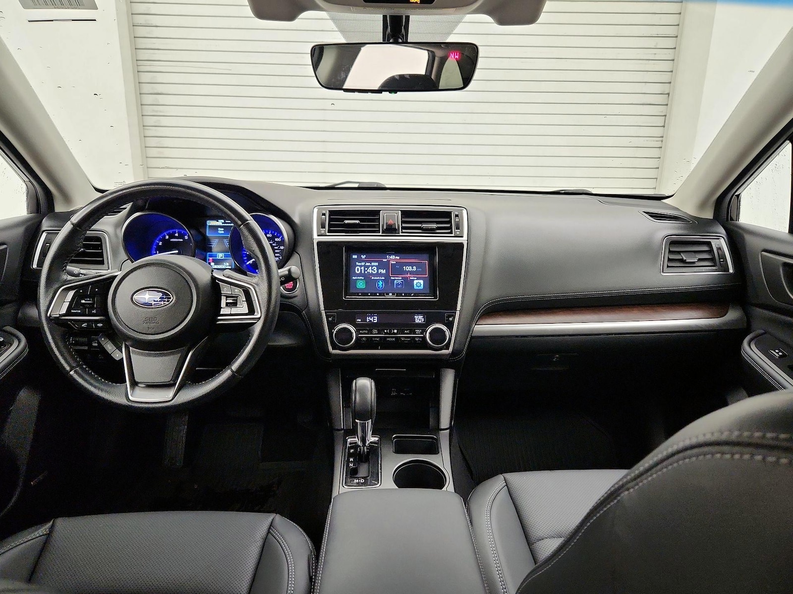 Apple CarPlay® & Android Auto™