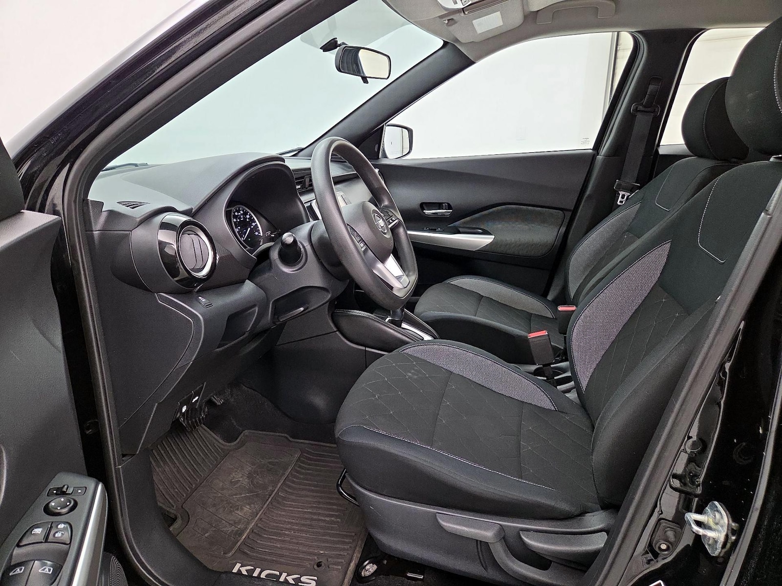 2019 Nissan Kicks SV - Photo 12