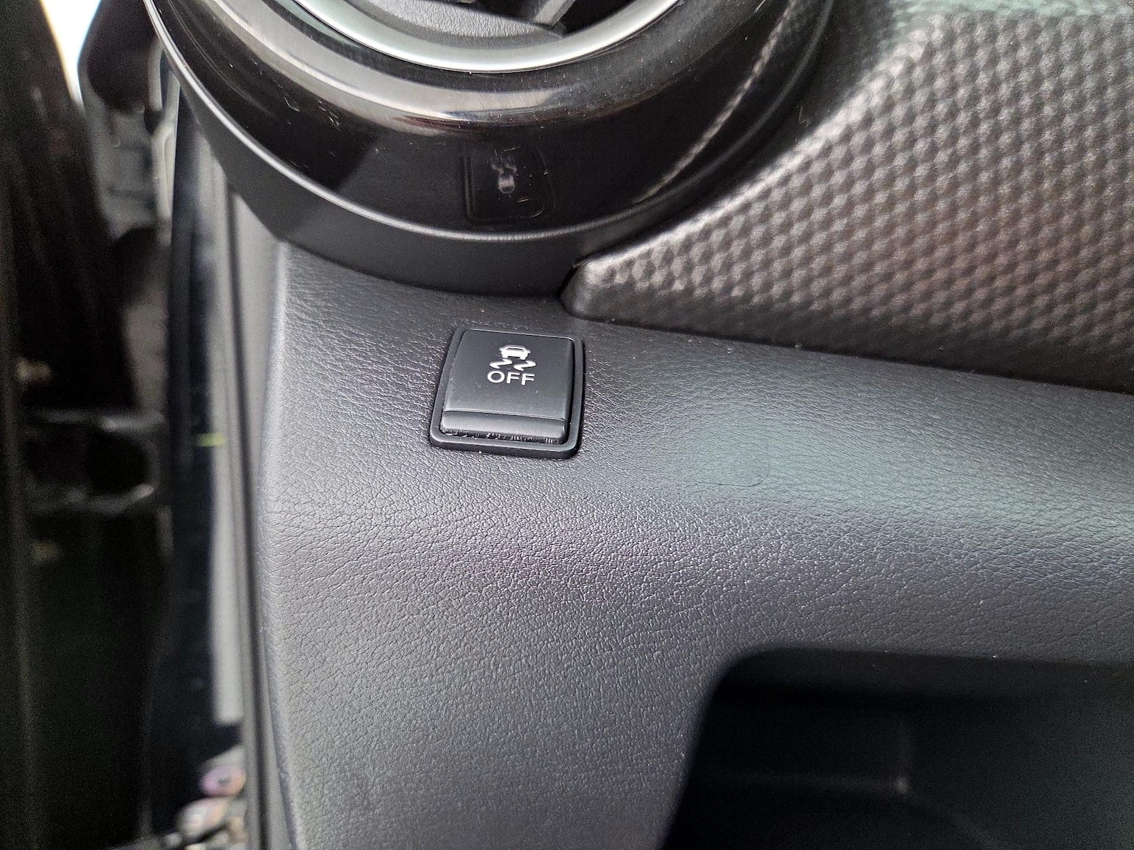 2019 Nissan Kicks SV - Photo 14