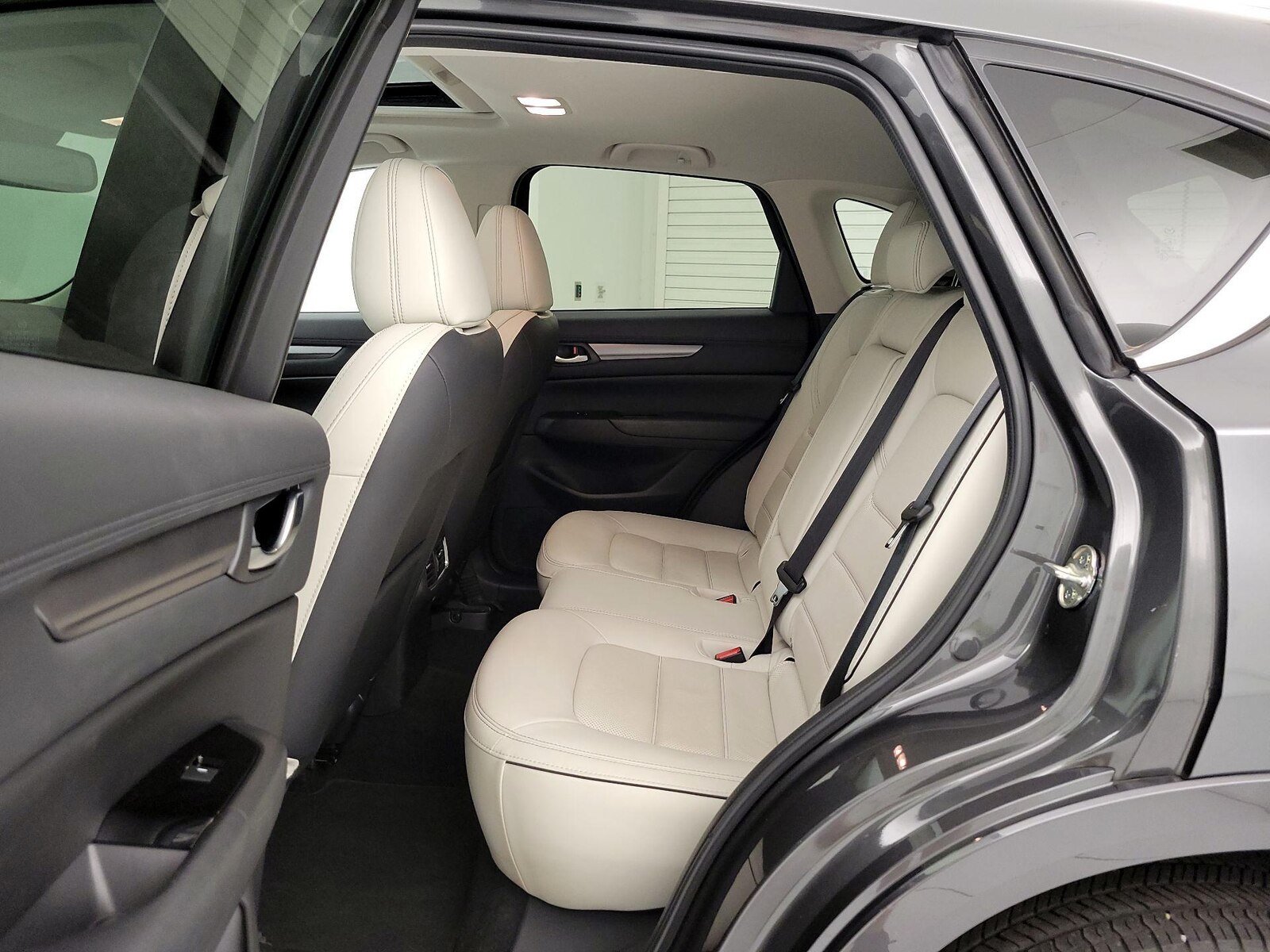2025 Mazda CX-5 S Preferred package - Photo 12