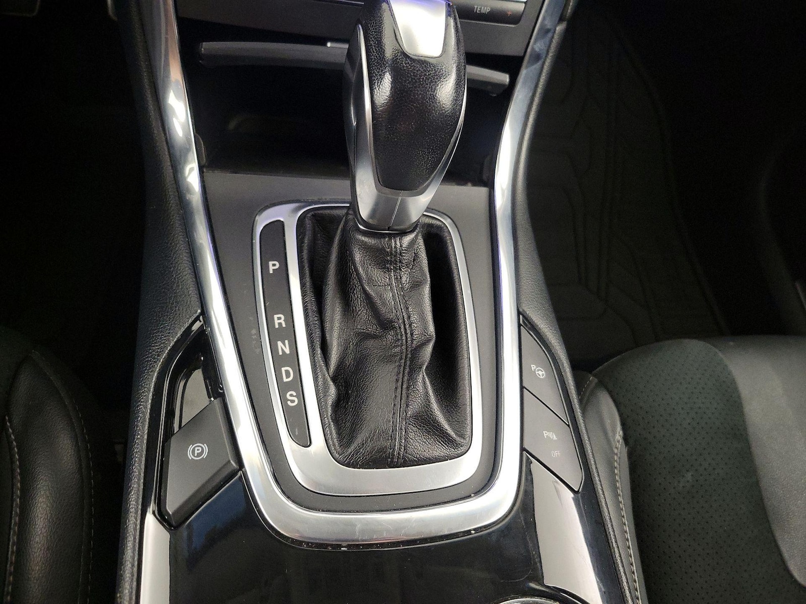 2016 Ford Edge Sport - Photo 19