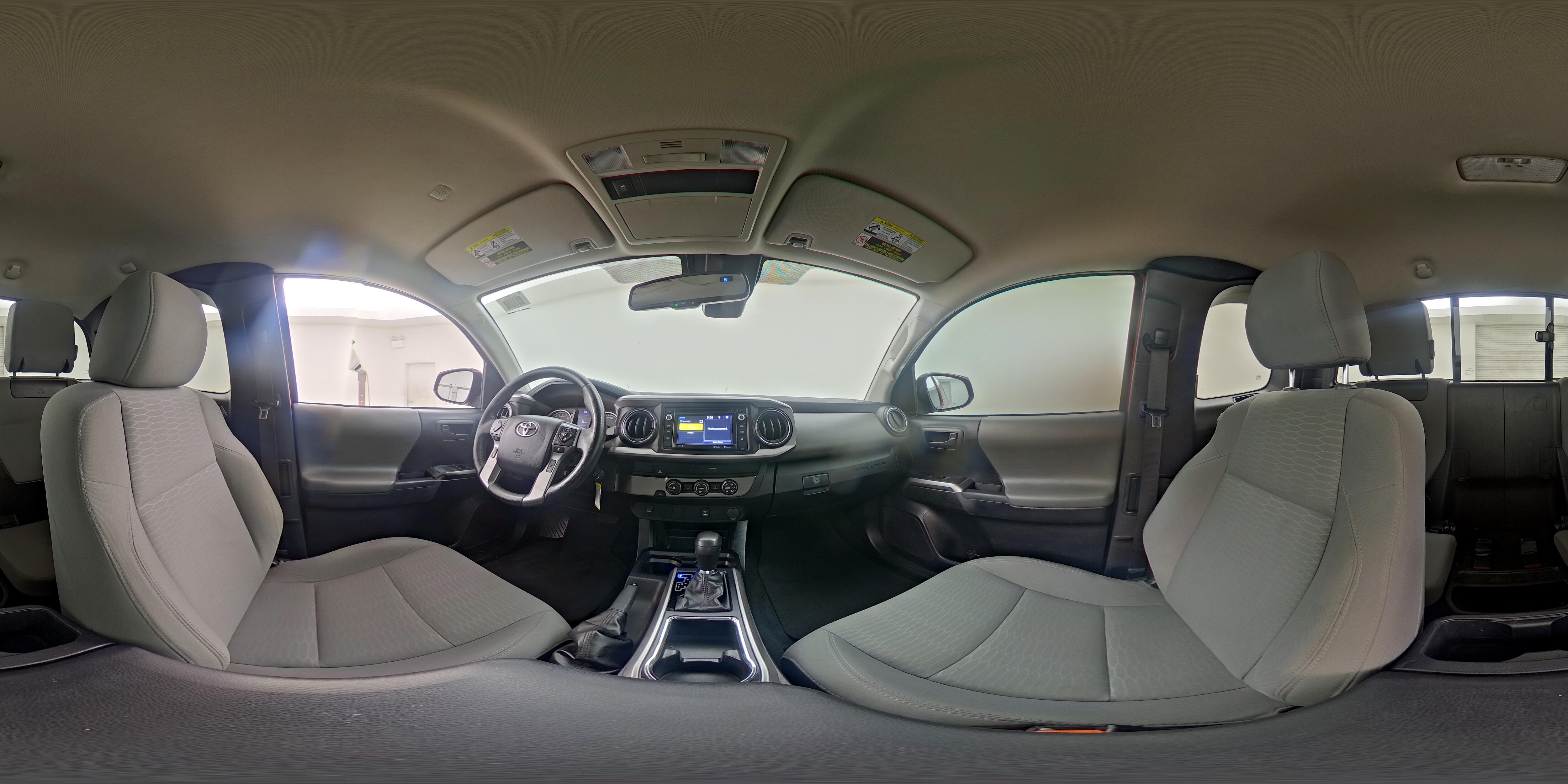 2019 Toyota Tacoma SR5 - Photo 24