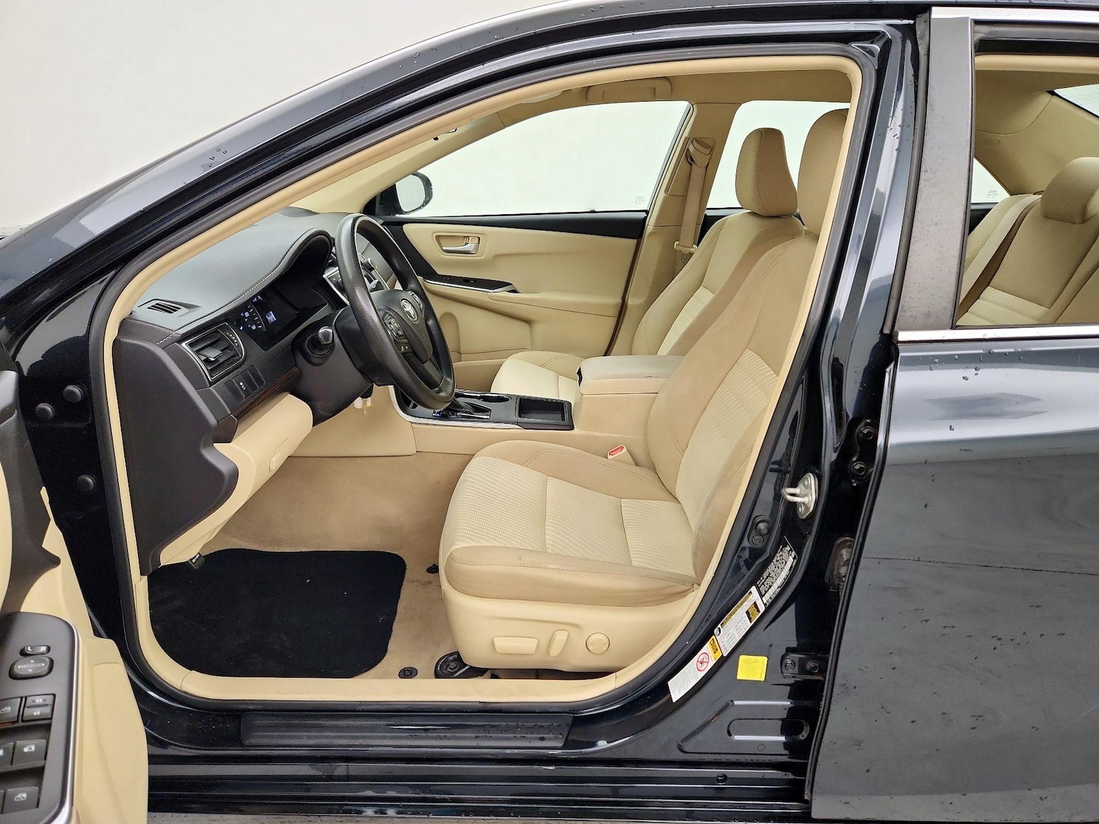 Power Seat(s) & Side Airbags