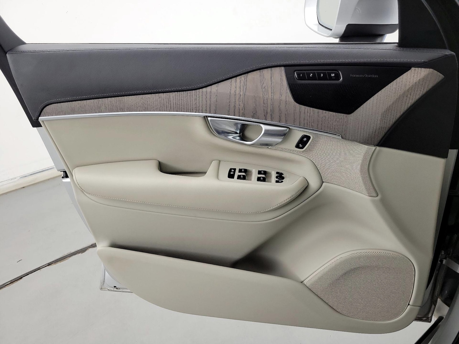 2021 Volvo XC90 Inscription - Photo 13