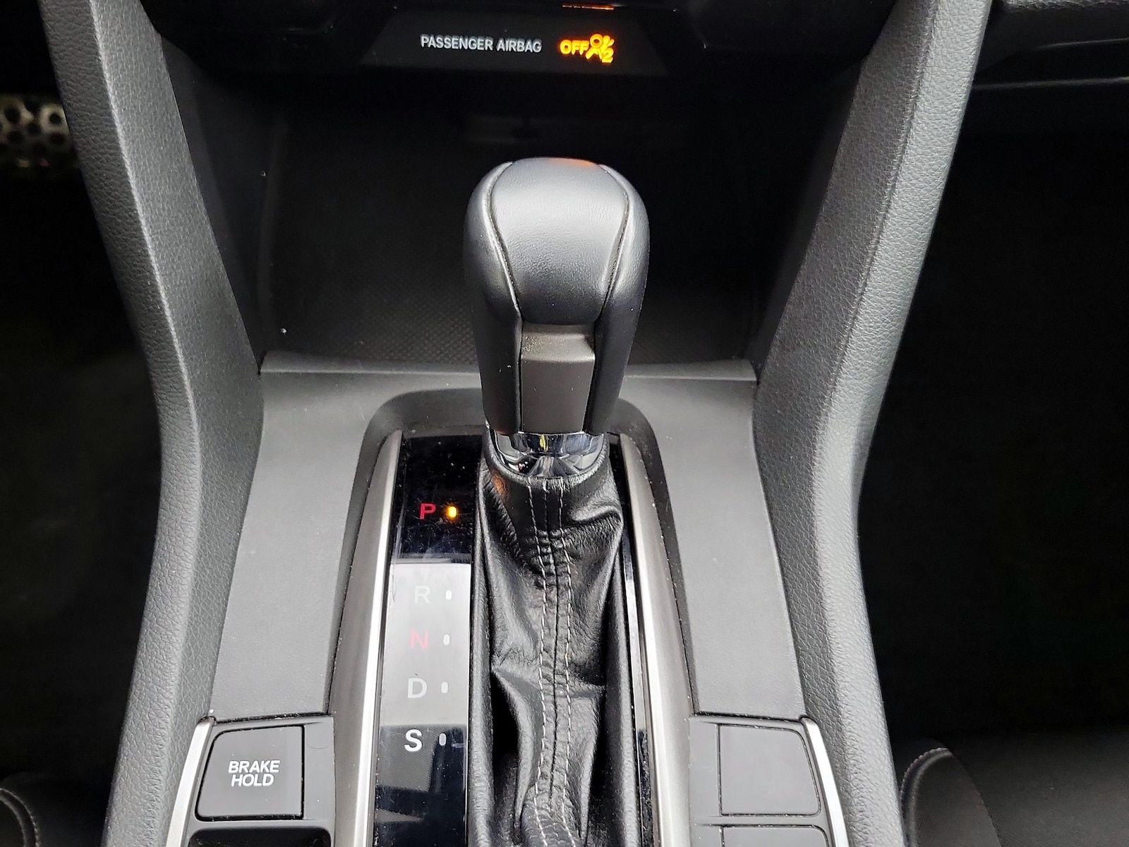 2020 Honda Civic Hatchback Sport - Photo 18