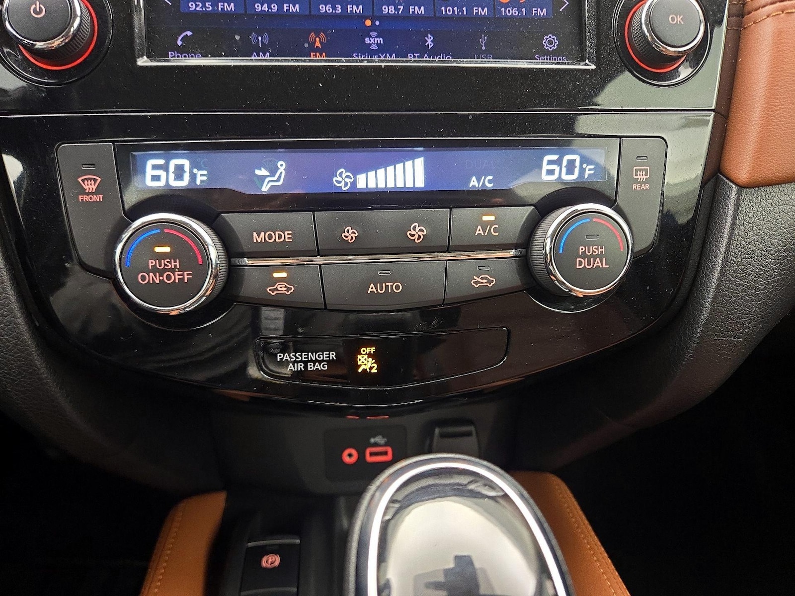 2018 Nissan Rogue SL - Photo 17