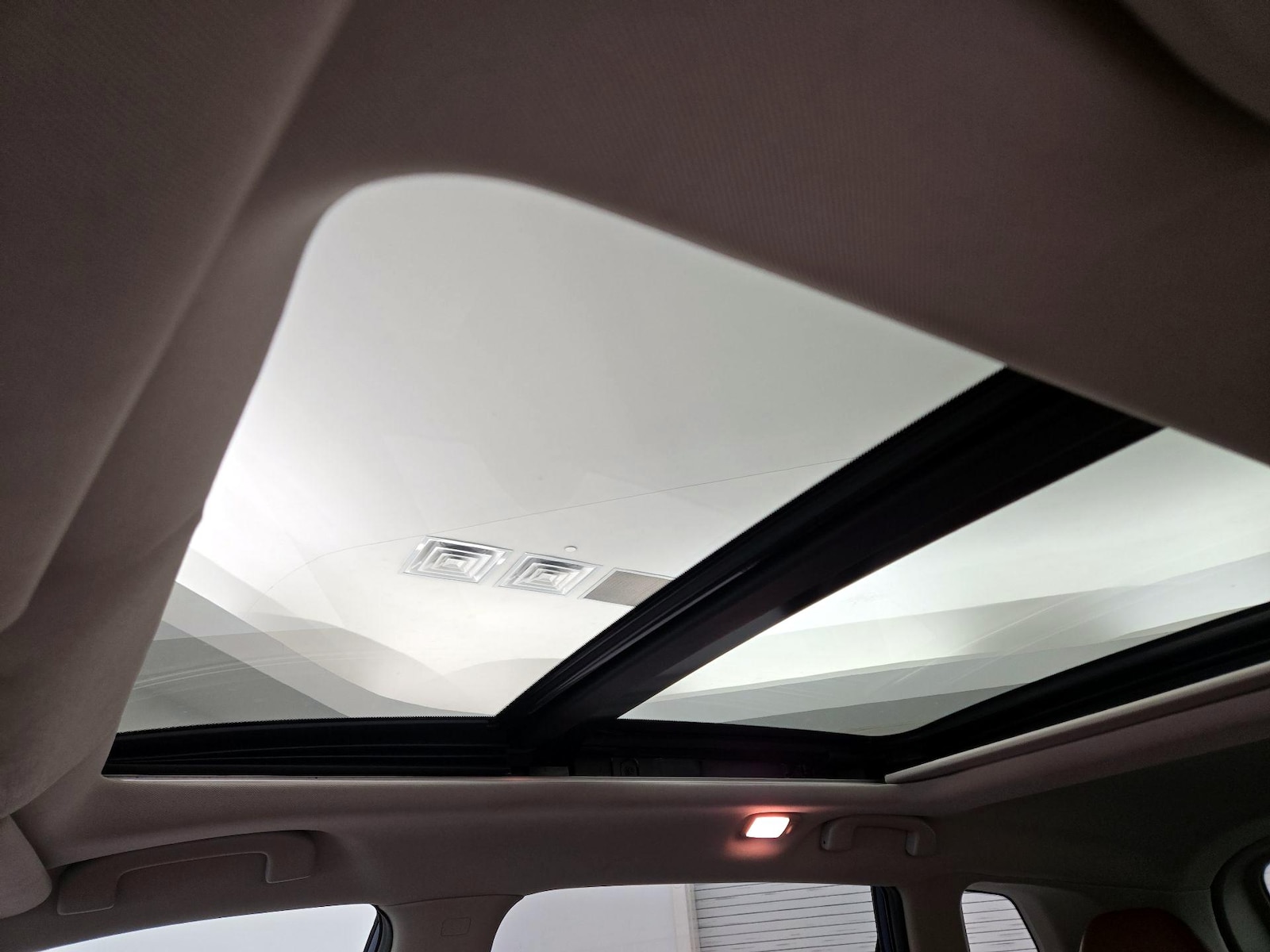 Panoramic Sunroof