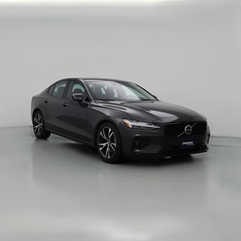 2024 Volvo S60 B5 Core Dark Theme