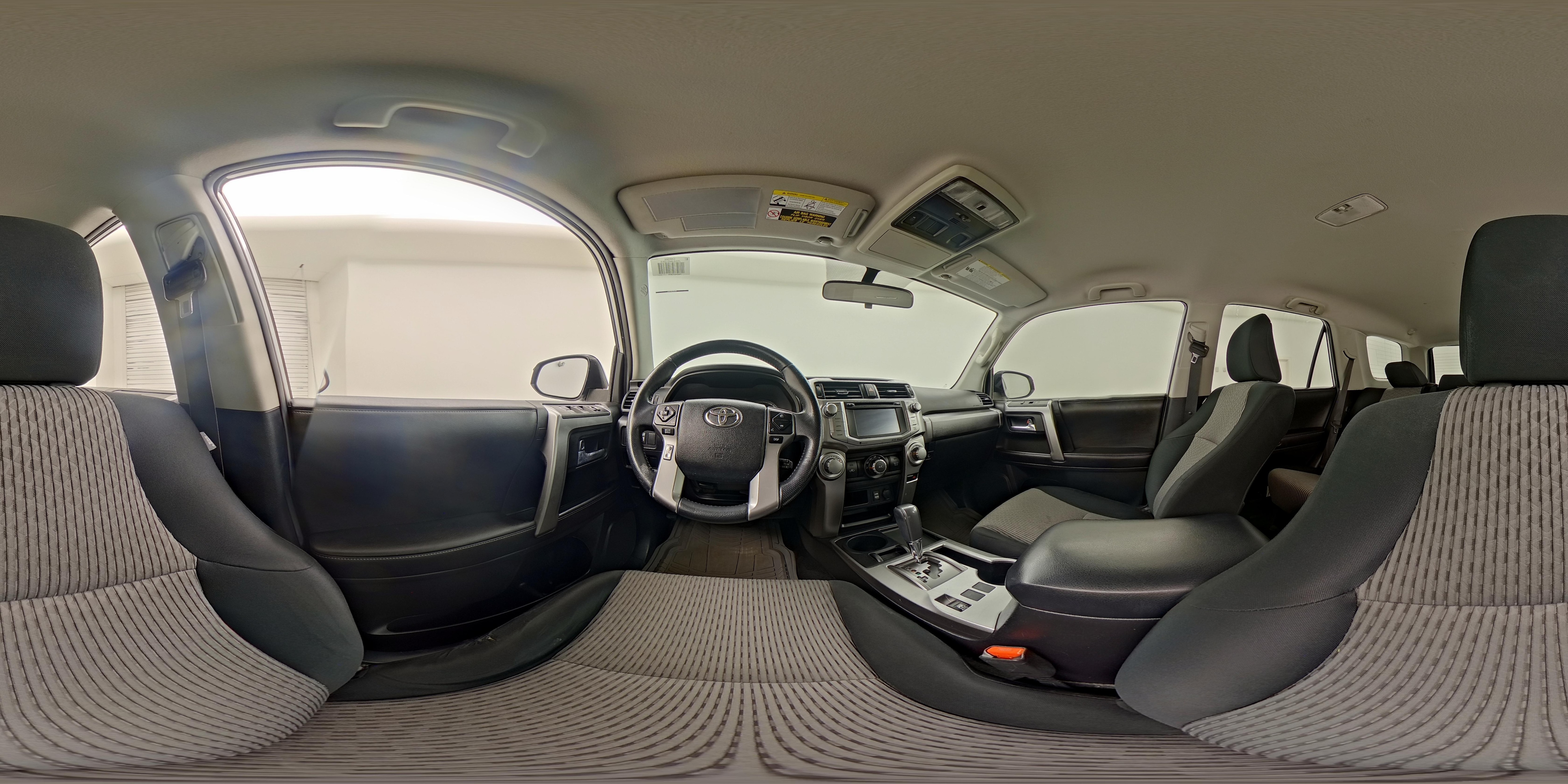 2016 Toyota 4Runner SR5 - Photo 26