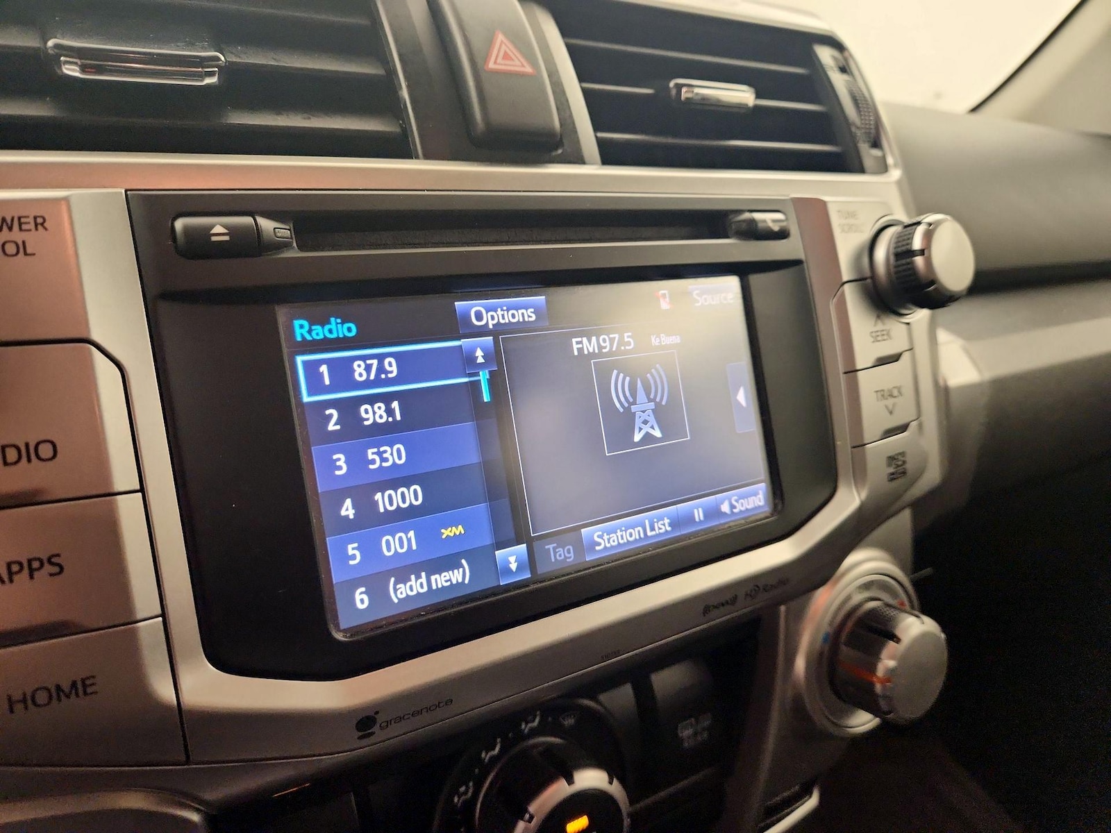 2016 Toyota 4Runner SR5 - Photo 16