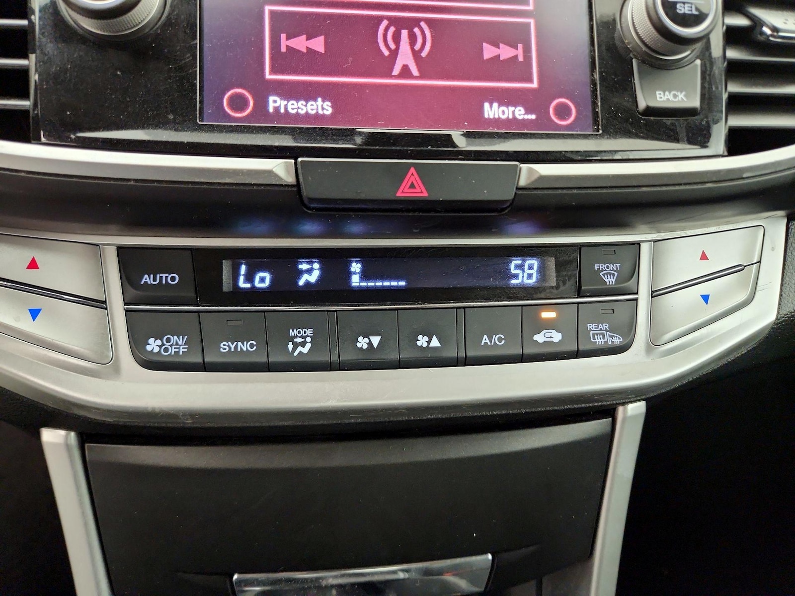 2014 Honda Accord EX-L - Photo 17