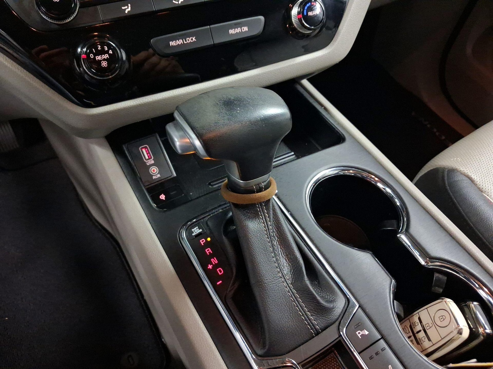 2020 Kia Sedona EX - Photo 16