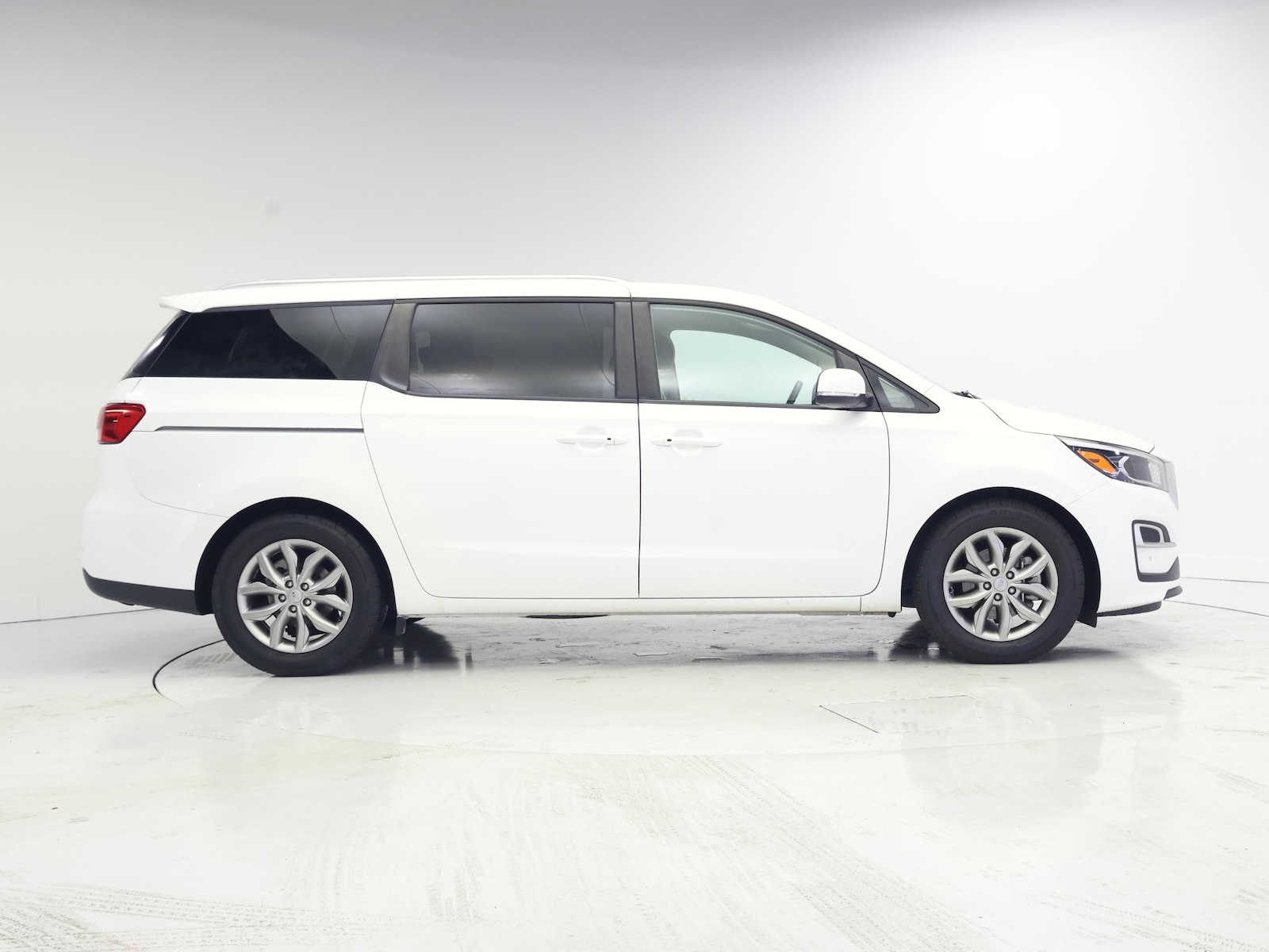 2020 Kia Sedona EX - Photo 8