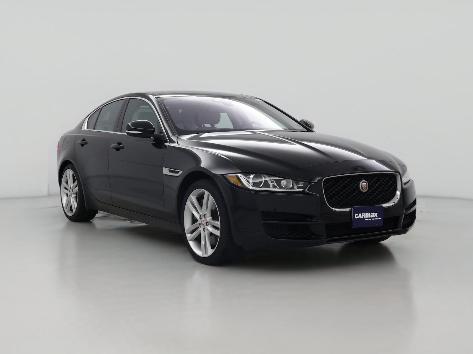 2017 Jaguar XE