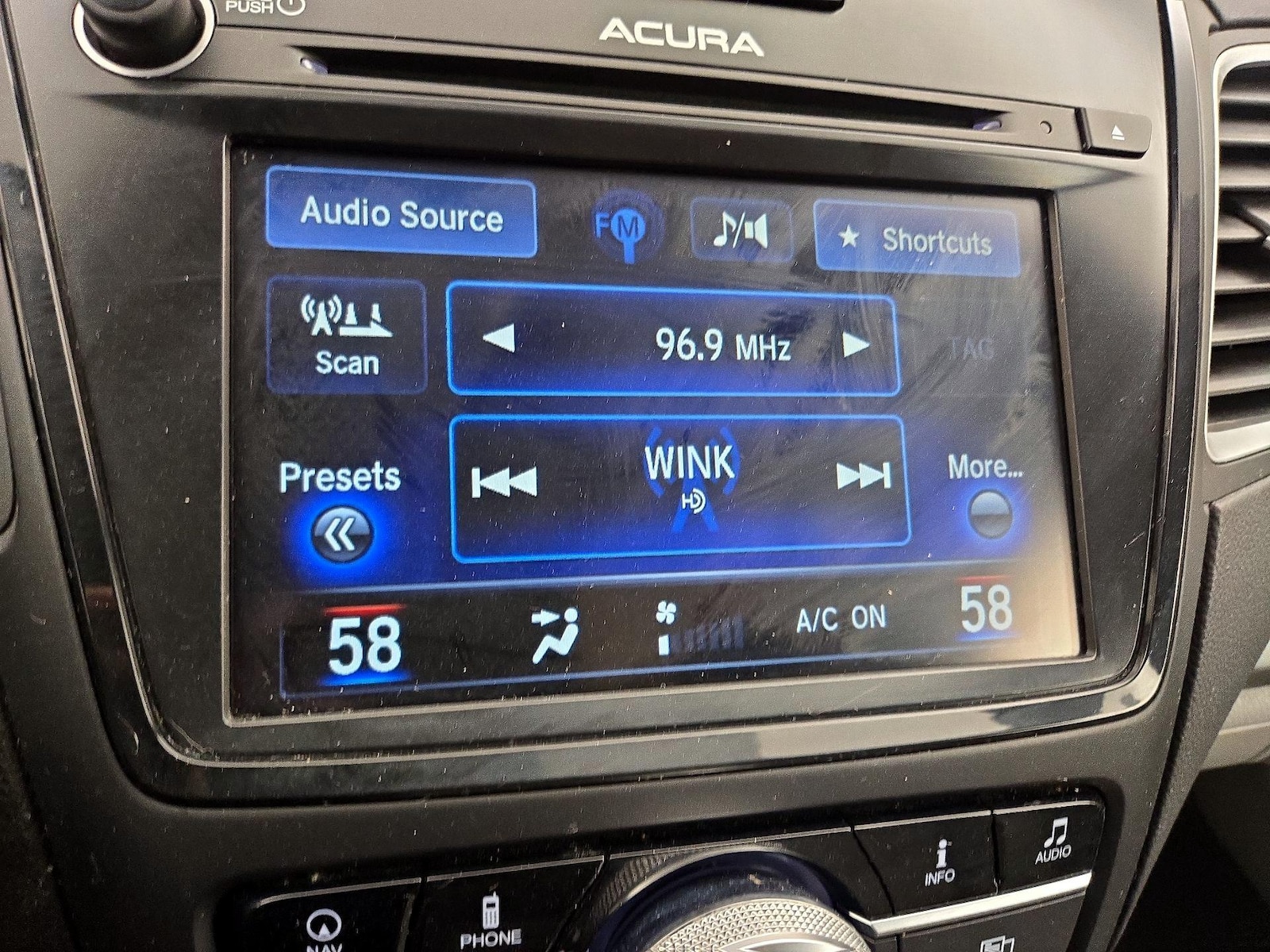 2017 Acura RDX Technology Package - Photo 17