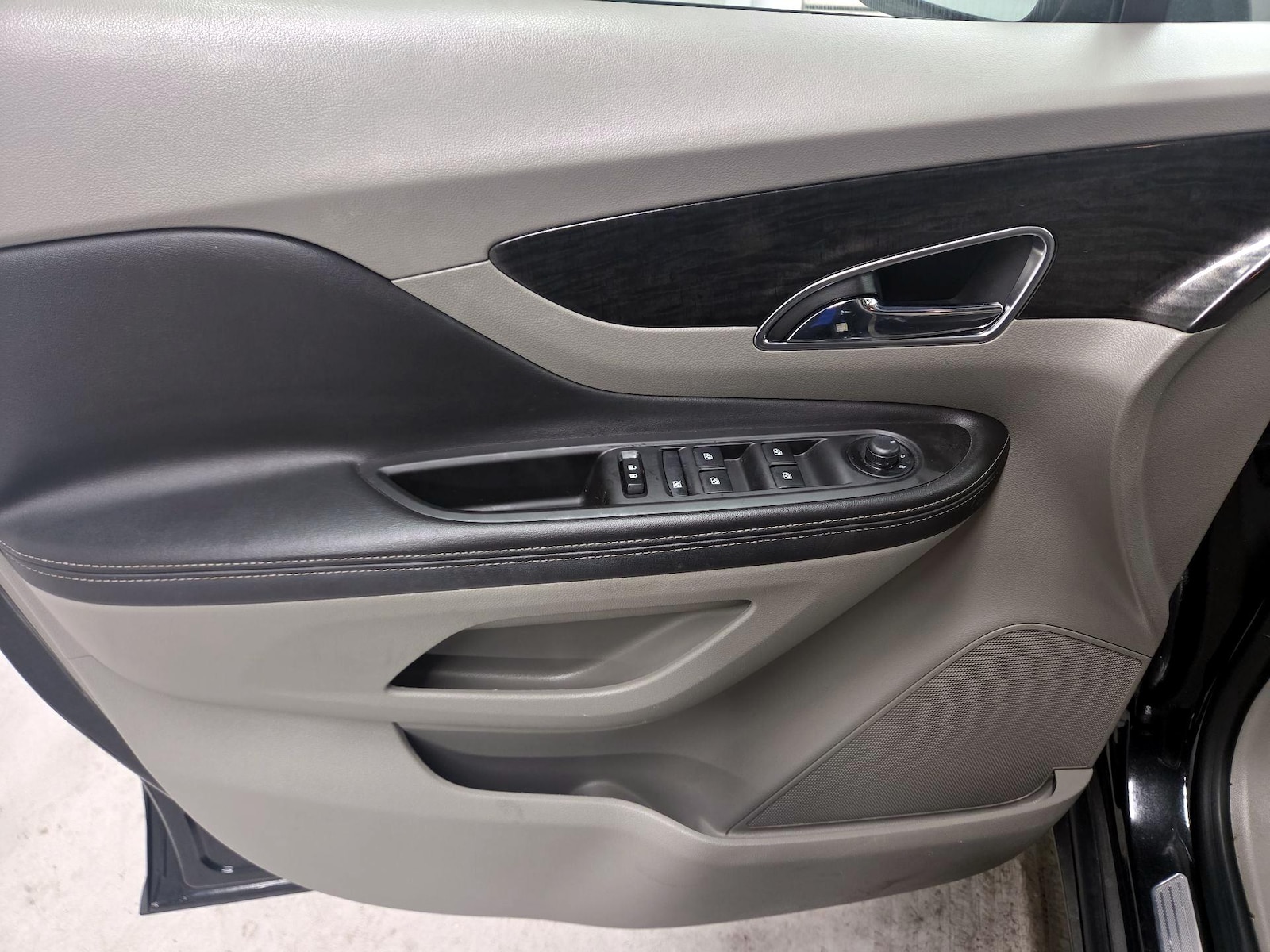 2016 Buick Encore Base - Photo 13